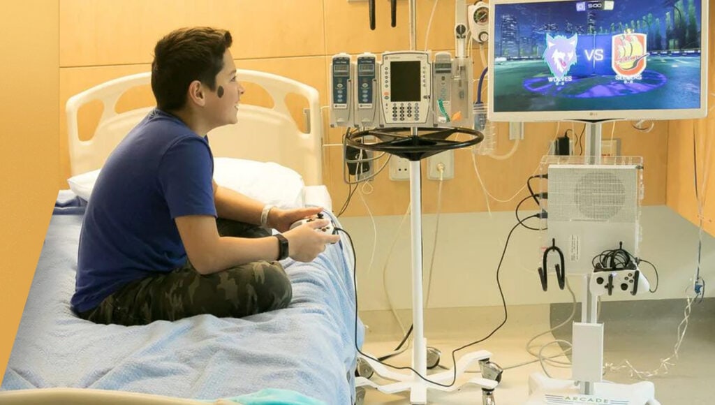 Fully Loaded Electronics Gives the Gift of Gaming to Hospitalized Children, Driven by Tryten Medical Carts Thumbnail